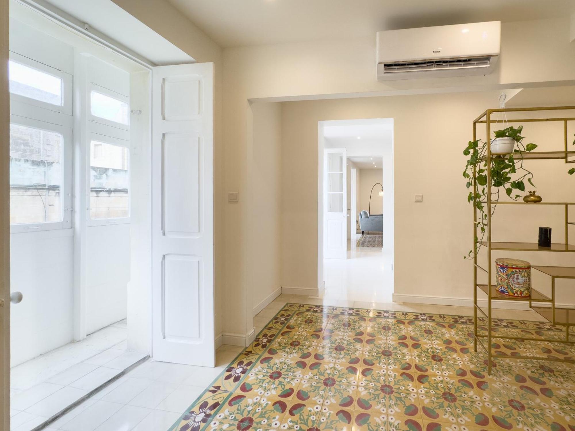 Florette Suite Designer Finish With Stunning Lounge Terrace By Arcobnb Флоріана Екстер'єр фото