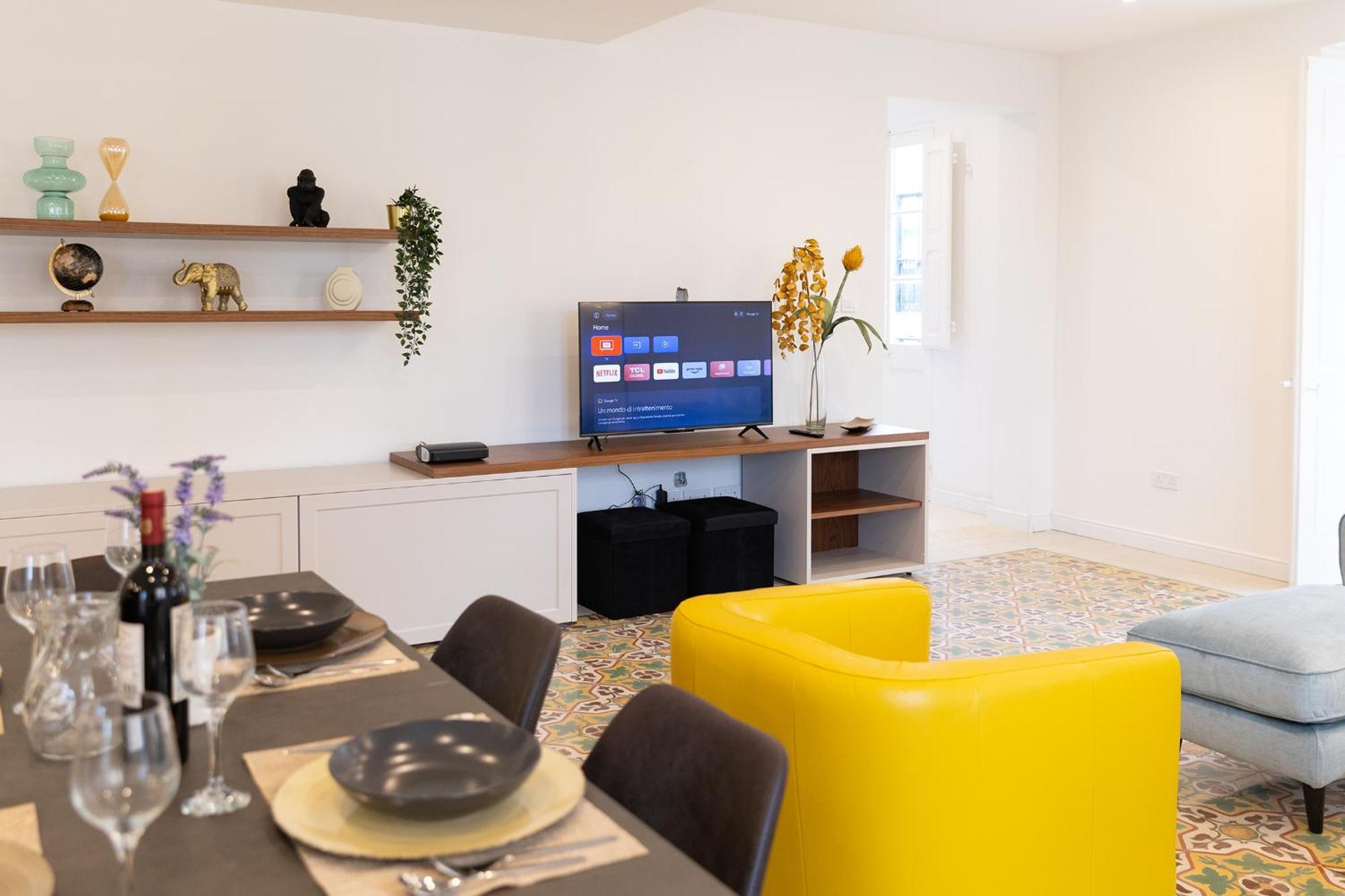 Florette Suite Designer Finish With Stunning Lounge Terrace By Arcobnb Флоріана Екстер'єр фото