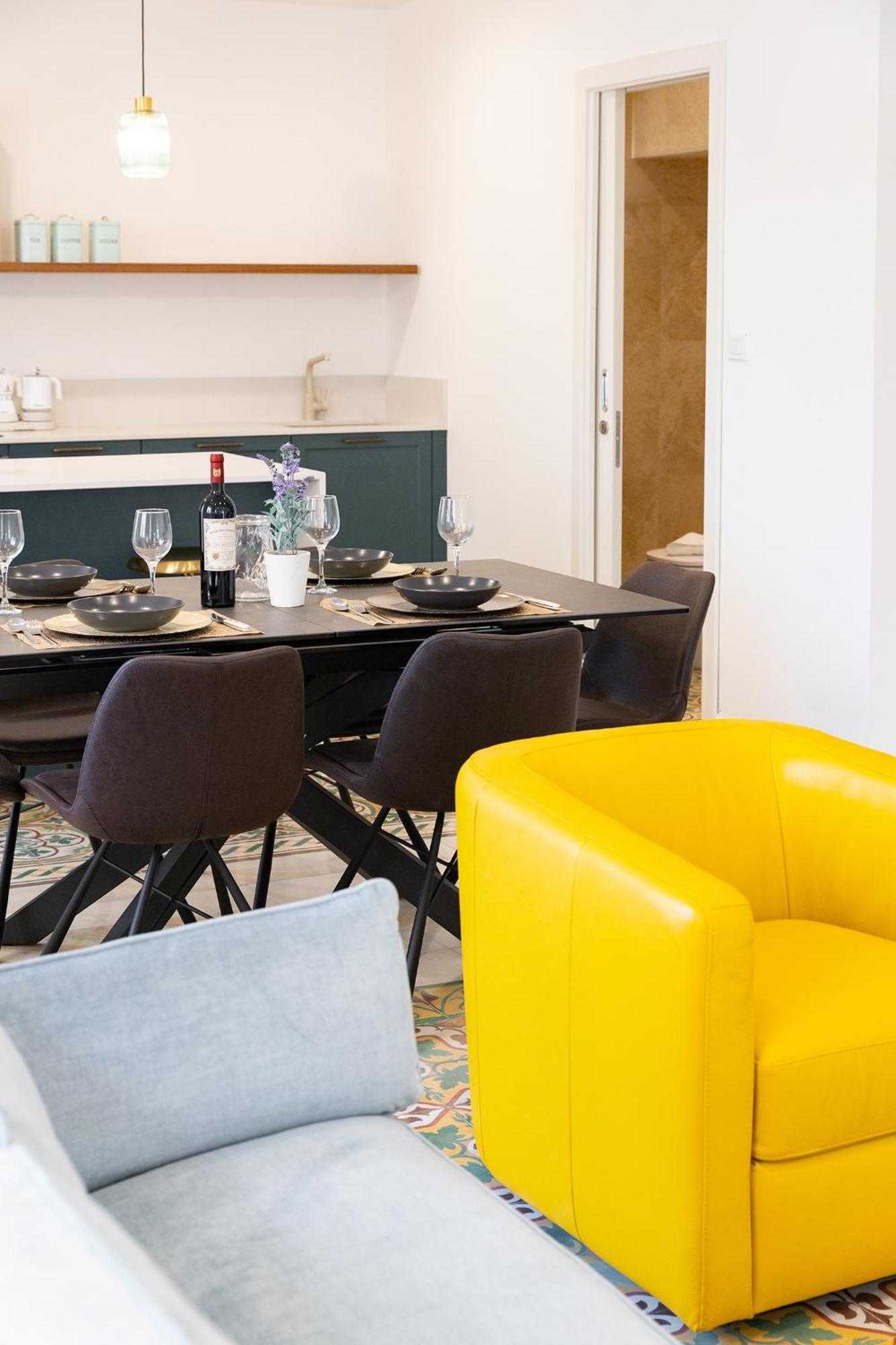 Florette Suite Designer Finish With Stunning Lounge Terrace By Arcobnb Флоріана Екстер'єр фото
