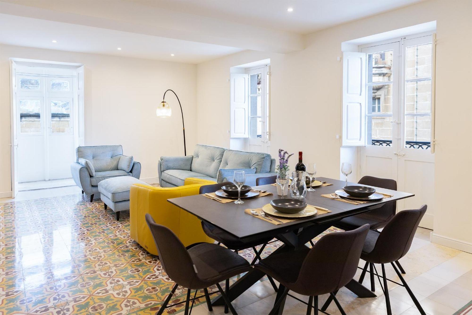 Florette Suite Designer Finish With Stunning Lounge Terrace By Arcobnb Флоріана Екстер'єр фото